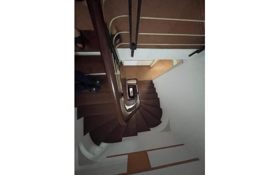 Cho thuê nhà ngõ ba gác Hoàng Hoa Thám - Ba Đình - 60m - 6 tầng - 25 triệu cho làm CHDV